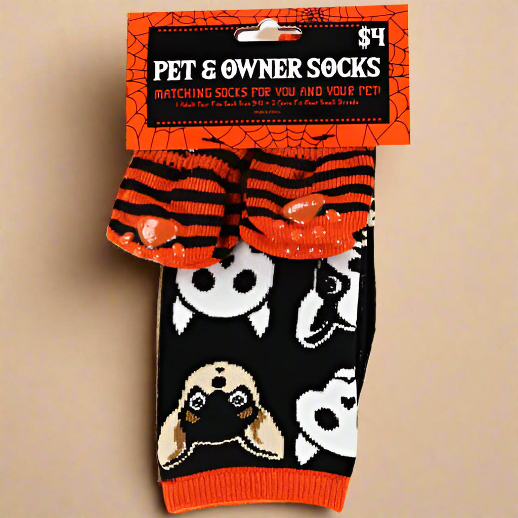 Skull Matching Pet & Owner Socks – Cozy Non-Slip Gripper Set