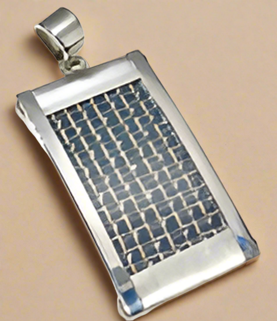 FASHION Gold and Black Patton Center Dog Tag Pendant 18"